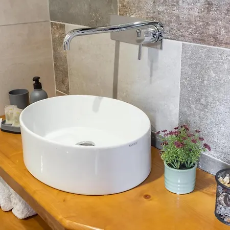 בית הארחה Old